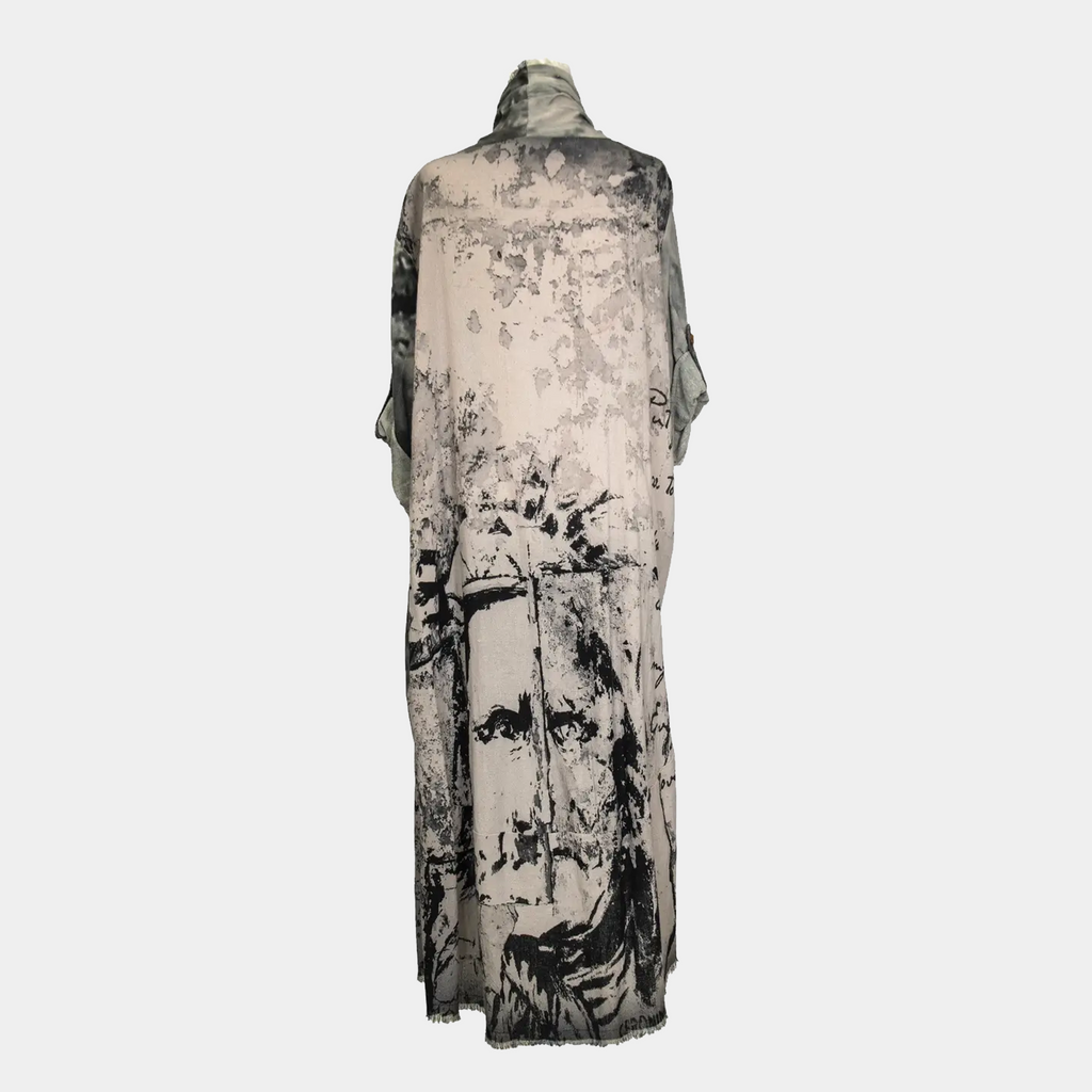 Duster with Chief Joseph Sketch Print in Gray or Gold