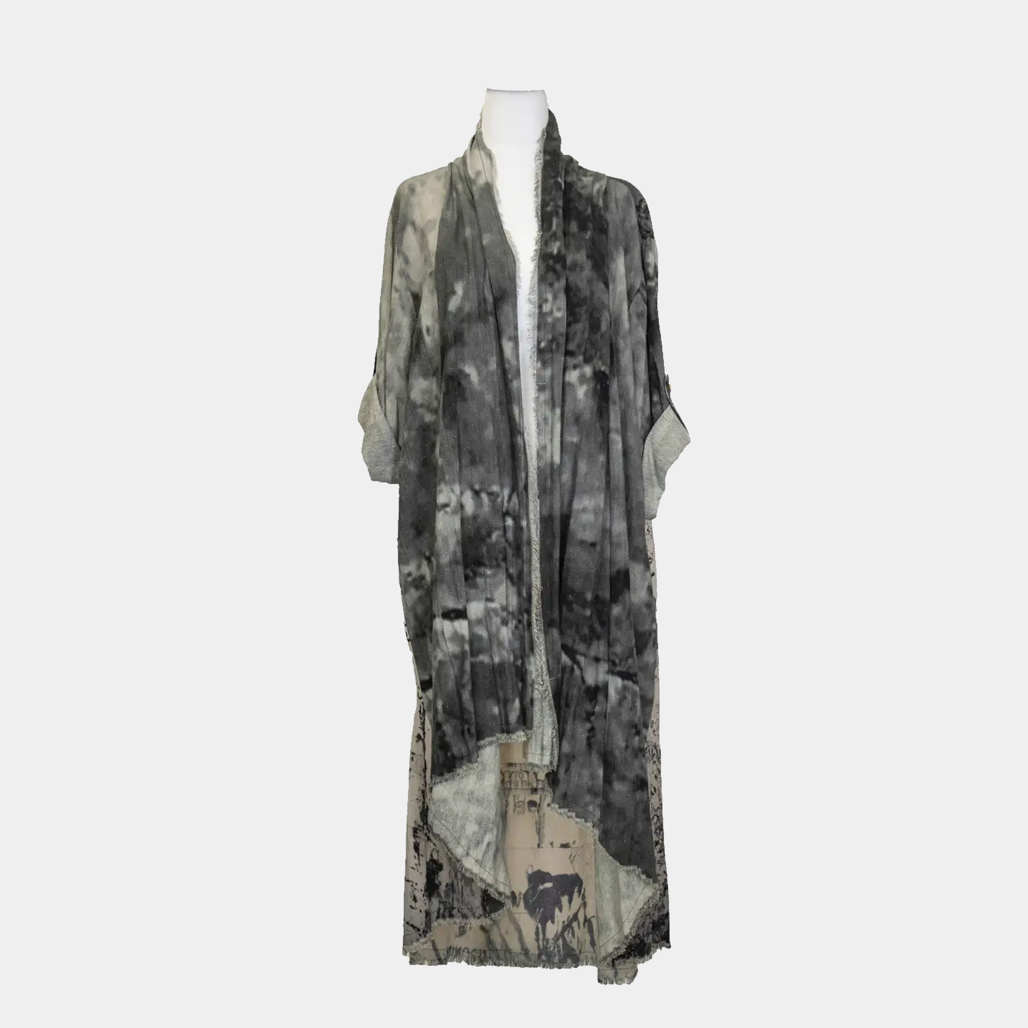 Duster with Chief Joseph Sketch Print in Gray or Gold