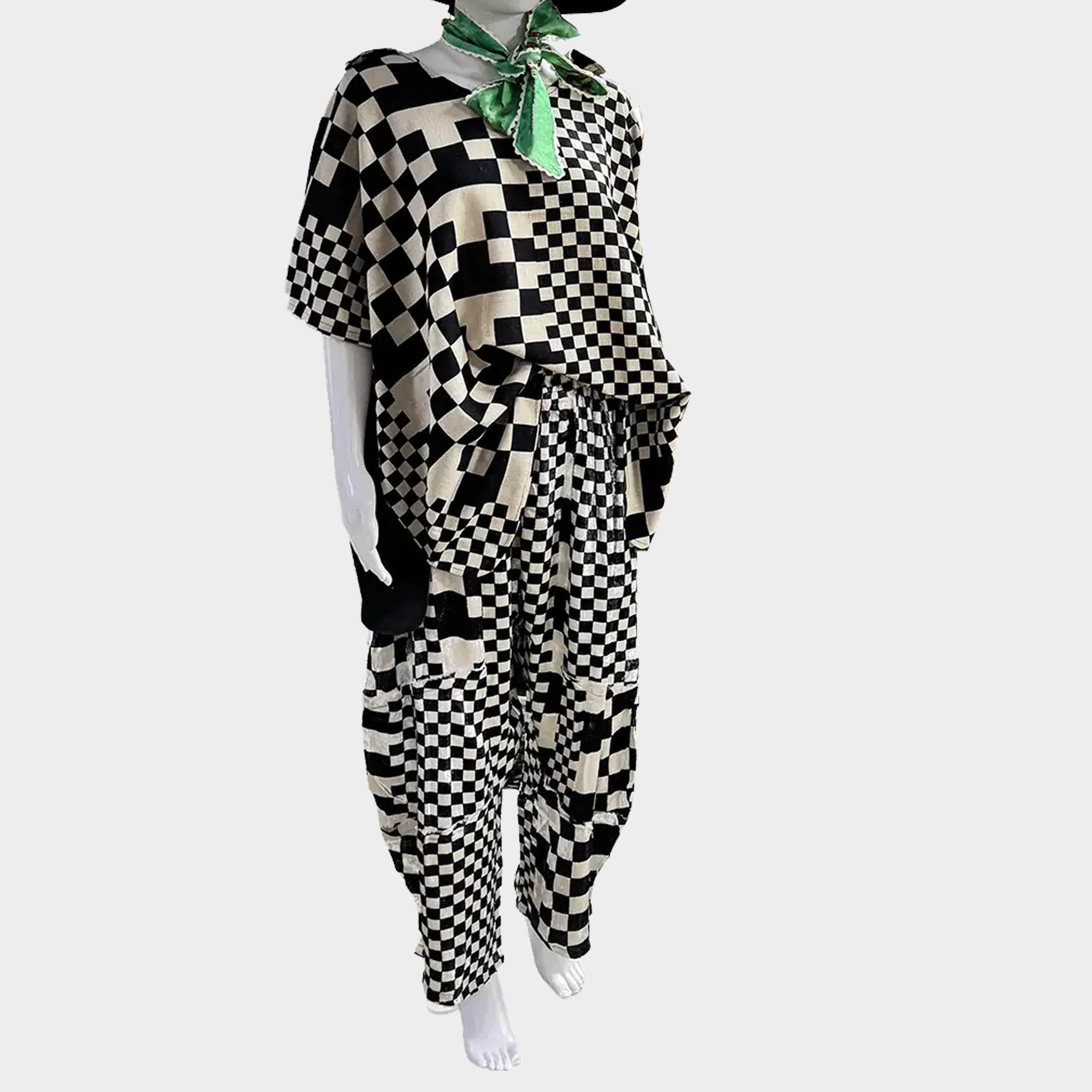 Harem Pants with Checkerboard Pattern